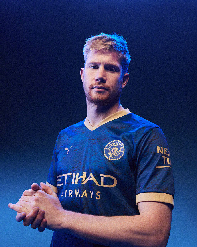 阿斯报：皇马希望与维尼修斯续约，双方正在努力达成最终协议