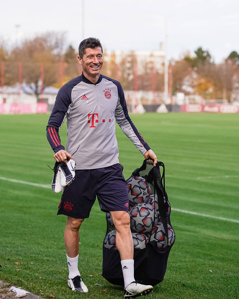 三分球今天是真的准