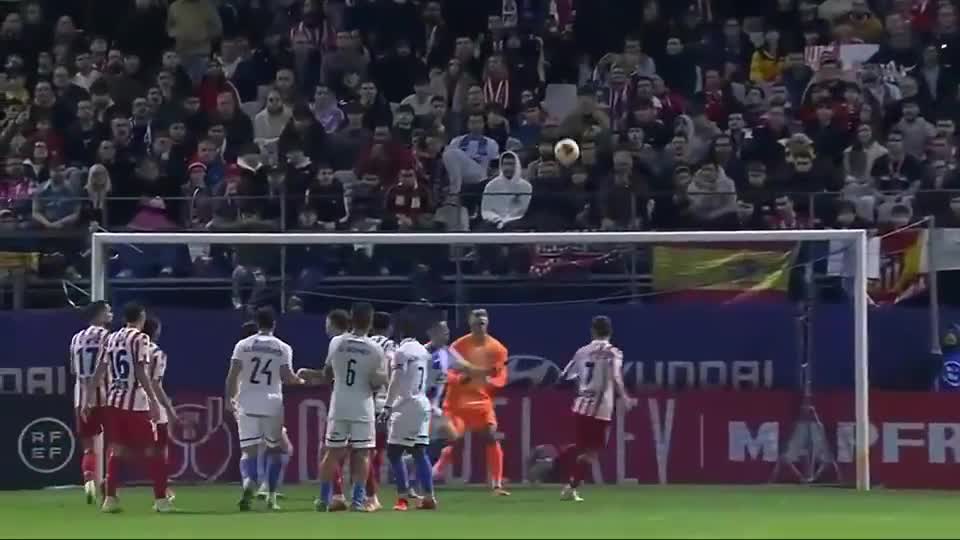 布达佩斯Major：NAVI 2-0横扫B8，3胜2负晋级8强淘汰赛