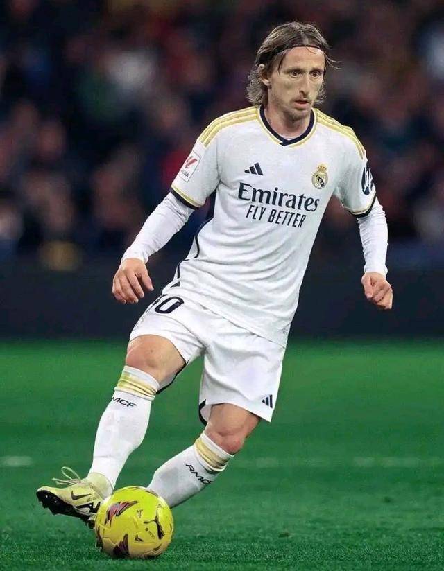 苏超南通队长：为了我们的足球梦，我父亲变卖家产、四处化缘