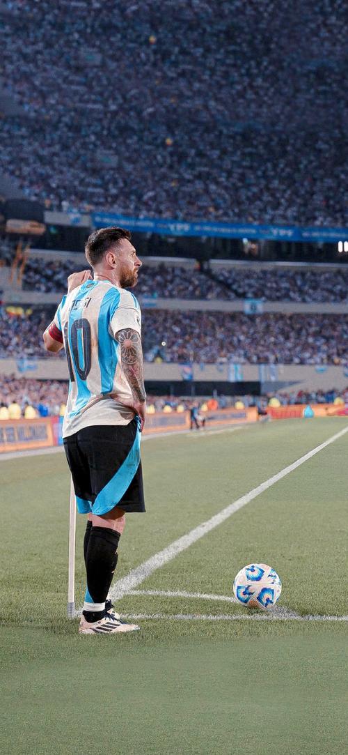 字母哥是现役为一队效力时间第三长的球员，仅次于库里和追梦