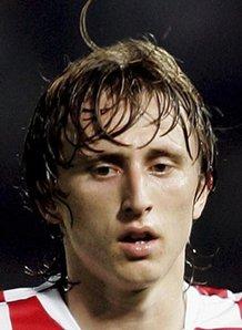 西甲前瞻：被巴萨反超后皇马必须获胜，赫罗纳历史对阵4连败