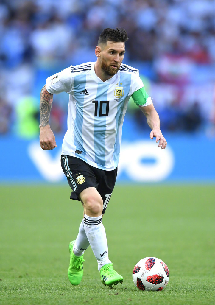 图片报：法兰克福关注美因茨24岁日本中场佐野海舟