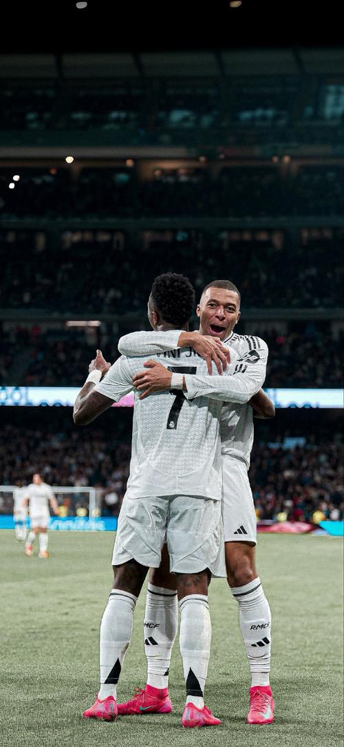 乌兹U22主帅：我们是表现更好的一方，控制了比赛